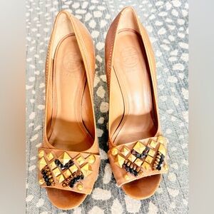 Tory Burch Tan Peep Toe Heels with Gold Accents